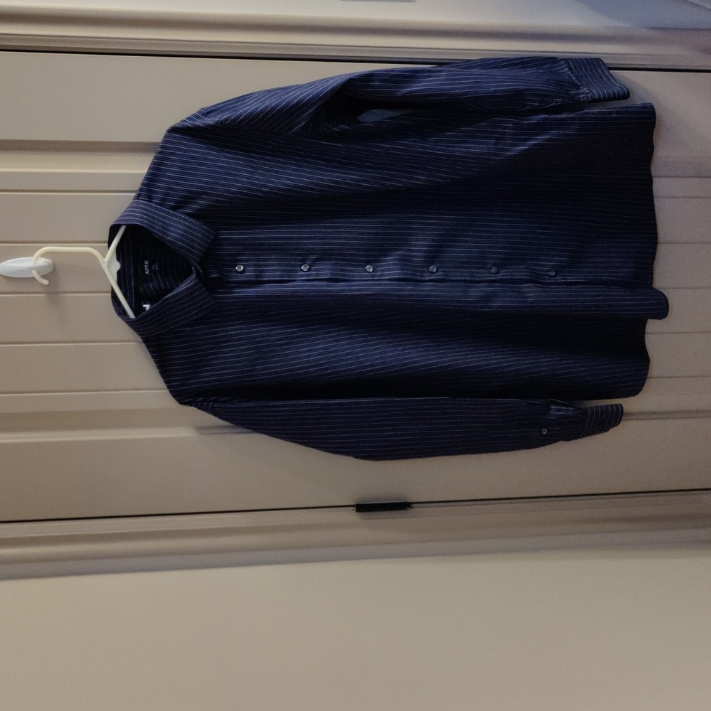 Apt.9 men's dress shirt